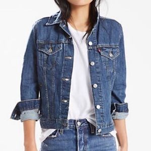 Levi’s denim jacket